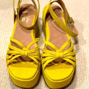 Seychelles wedges - brand new